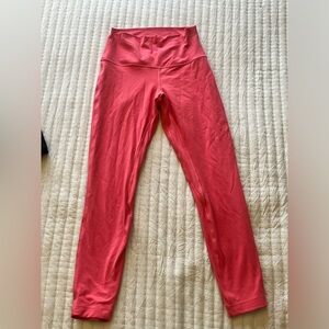 Lululemon cropped salmon colored yoga pants